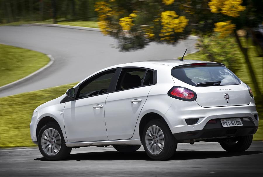  Fiat Bravo Essence 2015 года  (фото 8 из 13)